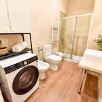 New! Unique Exclusive Apartamento